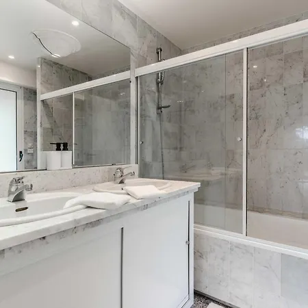 Luxury Haven Appartamento Deauville
